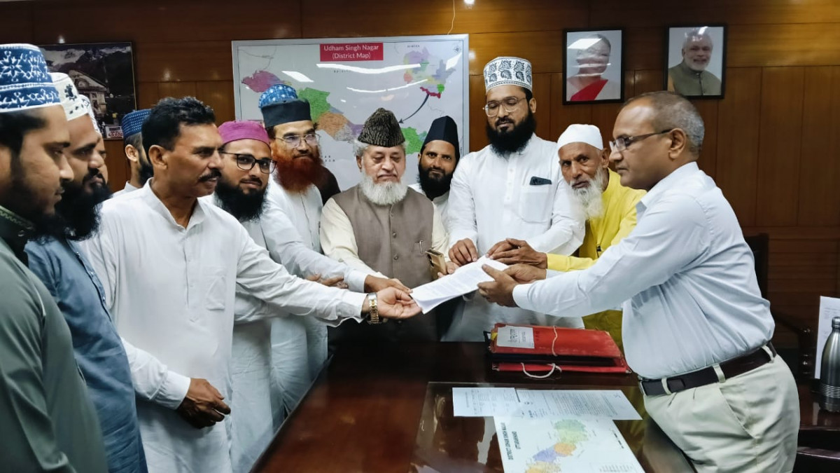 केंद्र सरकार वक्फ संशोधन बिल के खिलाफ भड़के मौलाना