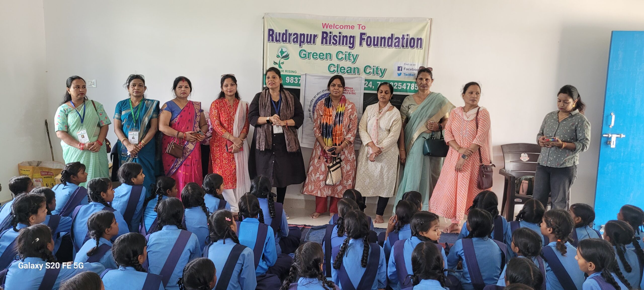 मासिक धर्म व स्वच्छता को लेकर किया जागरूकता