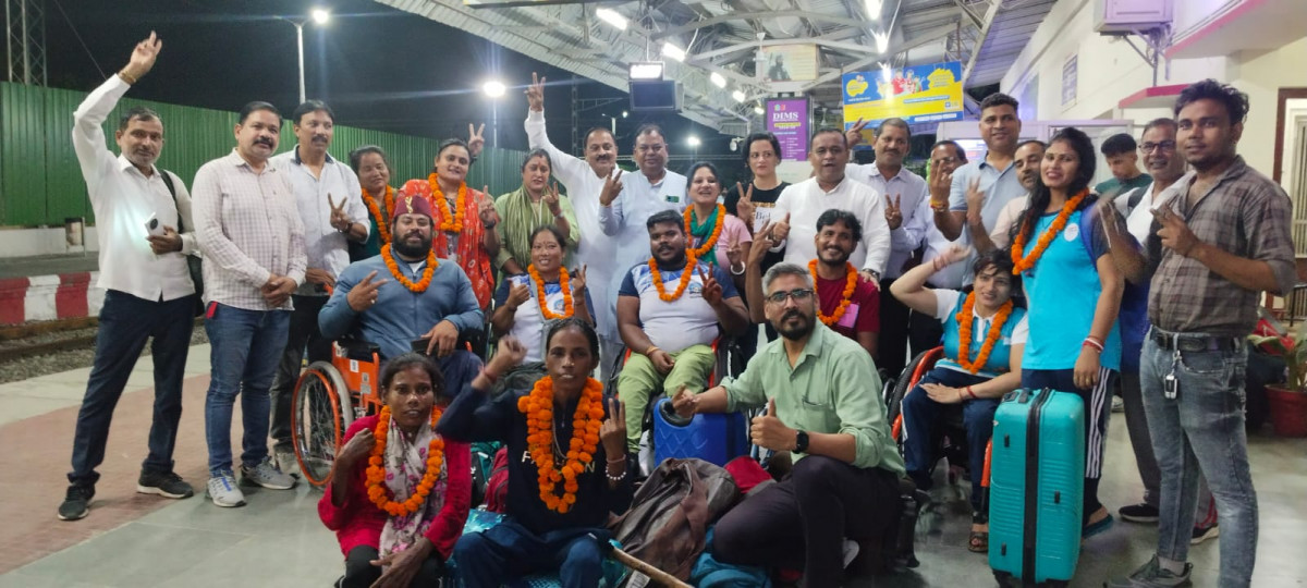 श्रीनगर कश्मीर रवाना हुई व्हीलचेयर बास्केटबॉल की टीम