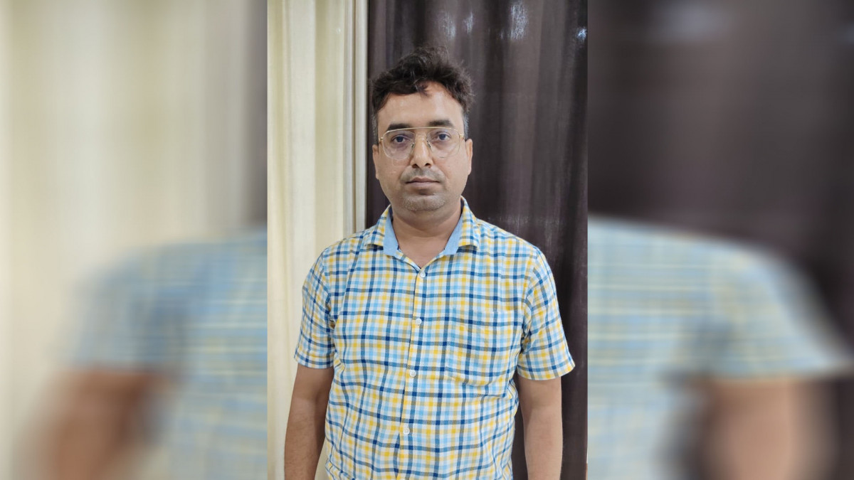 बिल सही करने के नाम पर 20 हजार की रिश्वत लेते गिरफ्तार