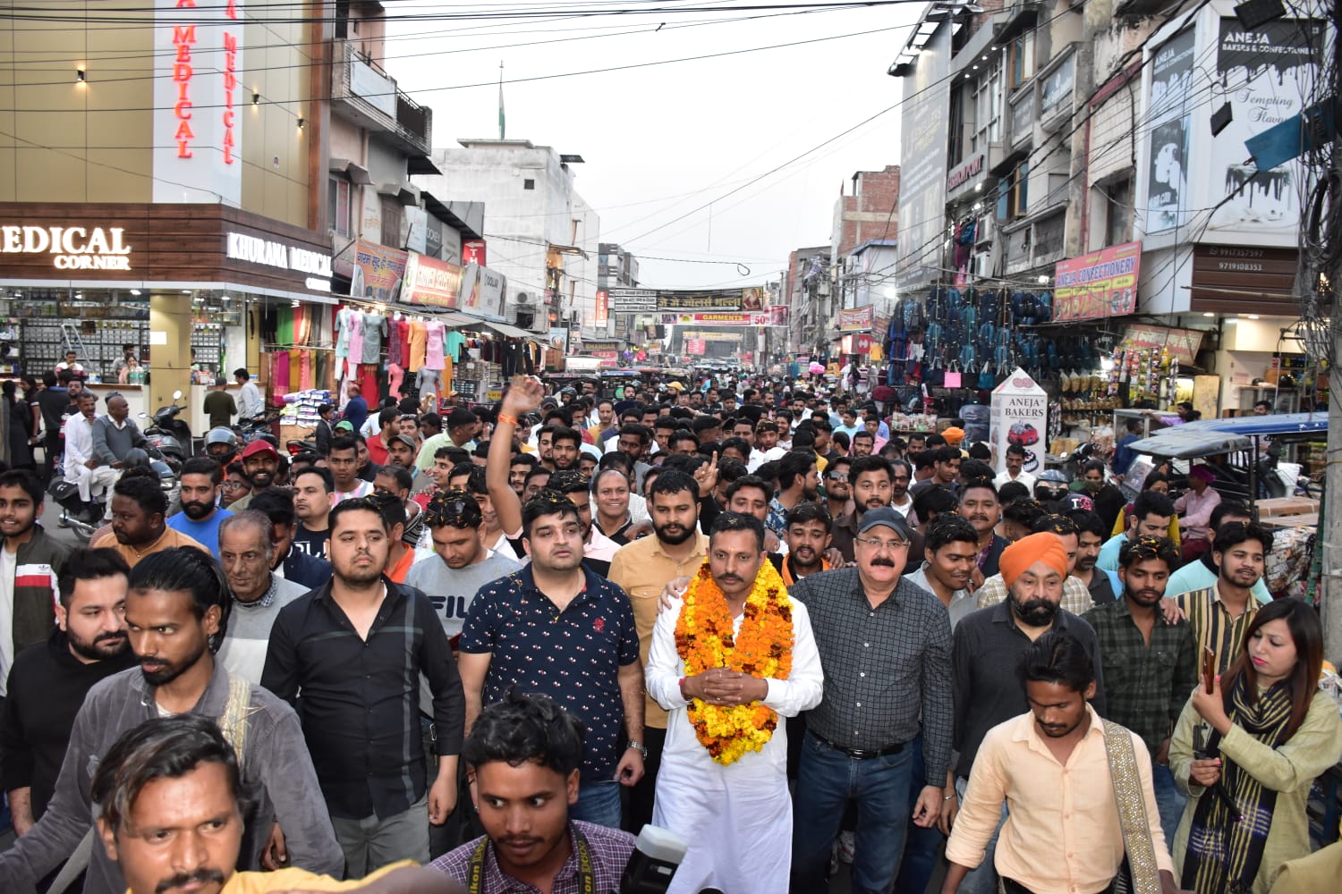 सुशील गावा सैकड़ों समर्थकों सहित भाजपा में शामिल