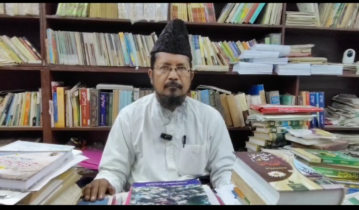 मौलाना शाहबुद्दीन रजवी ने मथुरा के वृन्दावन में होली पर लगने वाले मेले में मुस्लिम समाज आने को गैर संवैधानिक बताया*