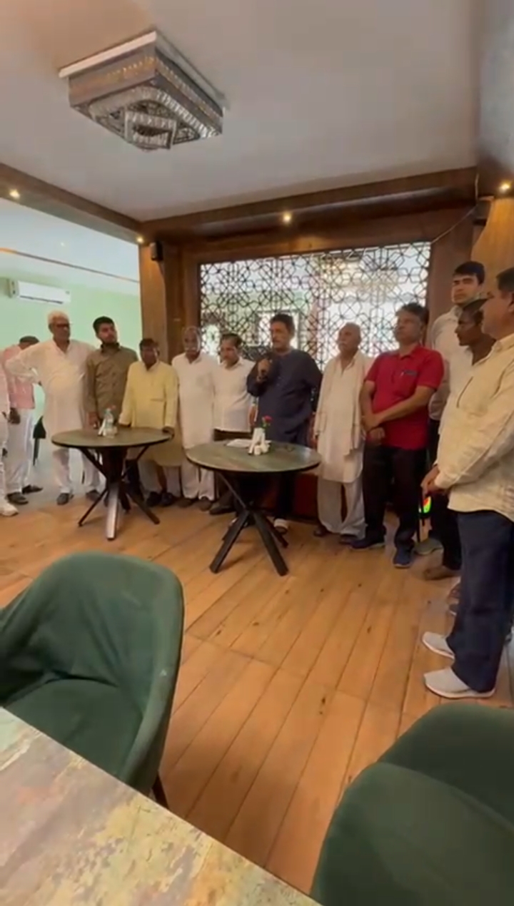 बहेड़ी की राजनीति में भूचाल भाजपा सांसद पर संरक्षण के आरोप भाजपा सांसद के भतीजे पर भूमाफिया होने का आरोप