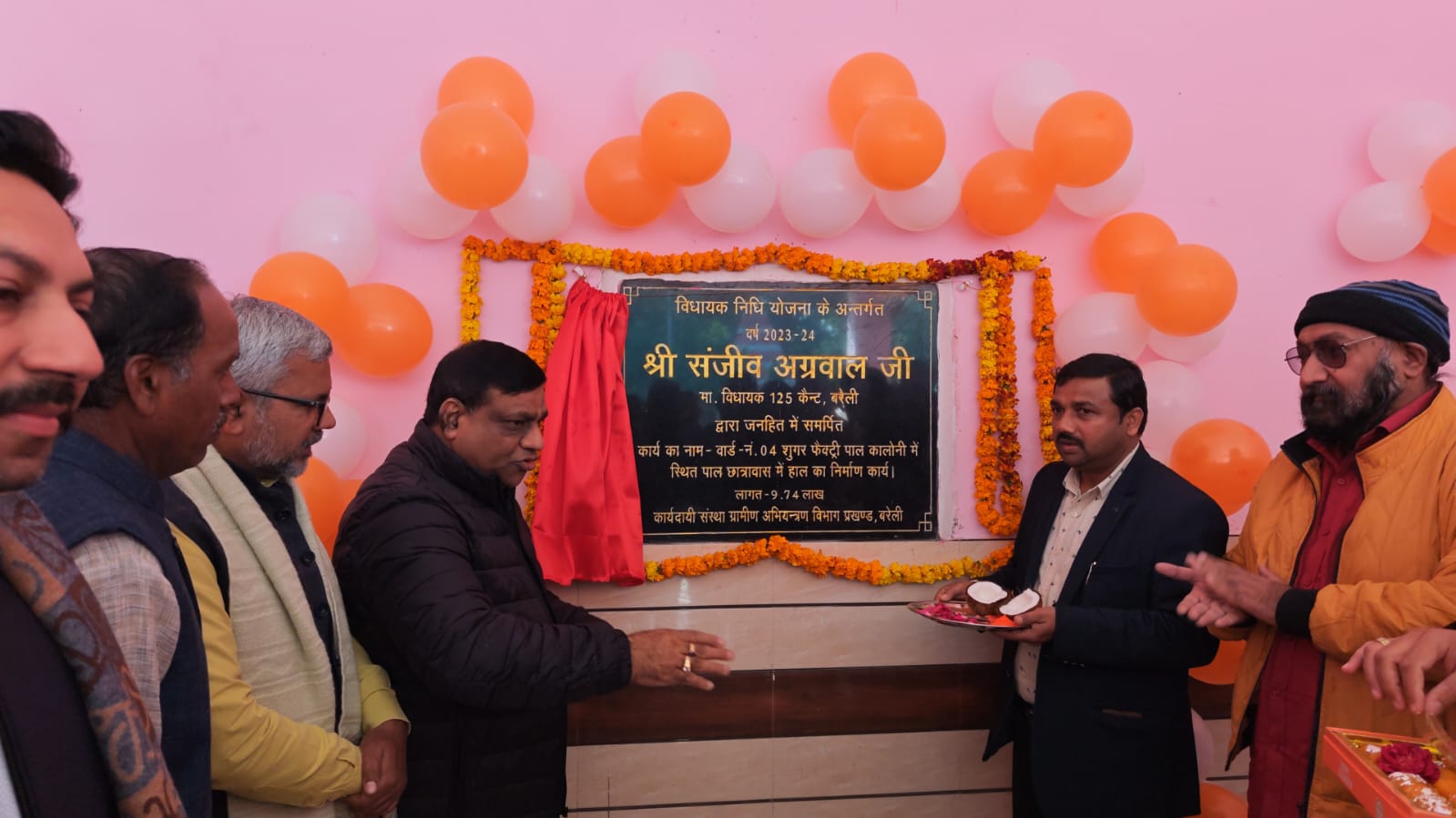 कैंट में विकास की नई ऊंचाइयों पर संजीव अग्रवाल: जन-जन के विश्वास का प्रतीक*