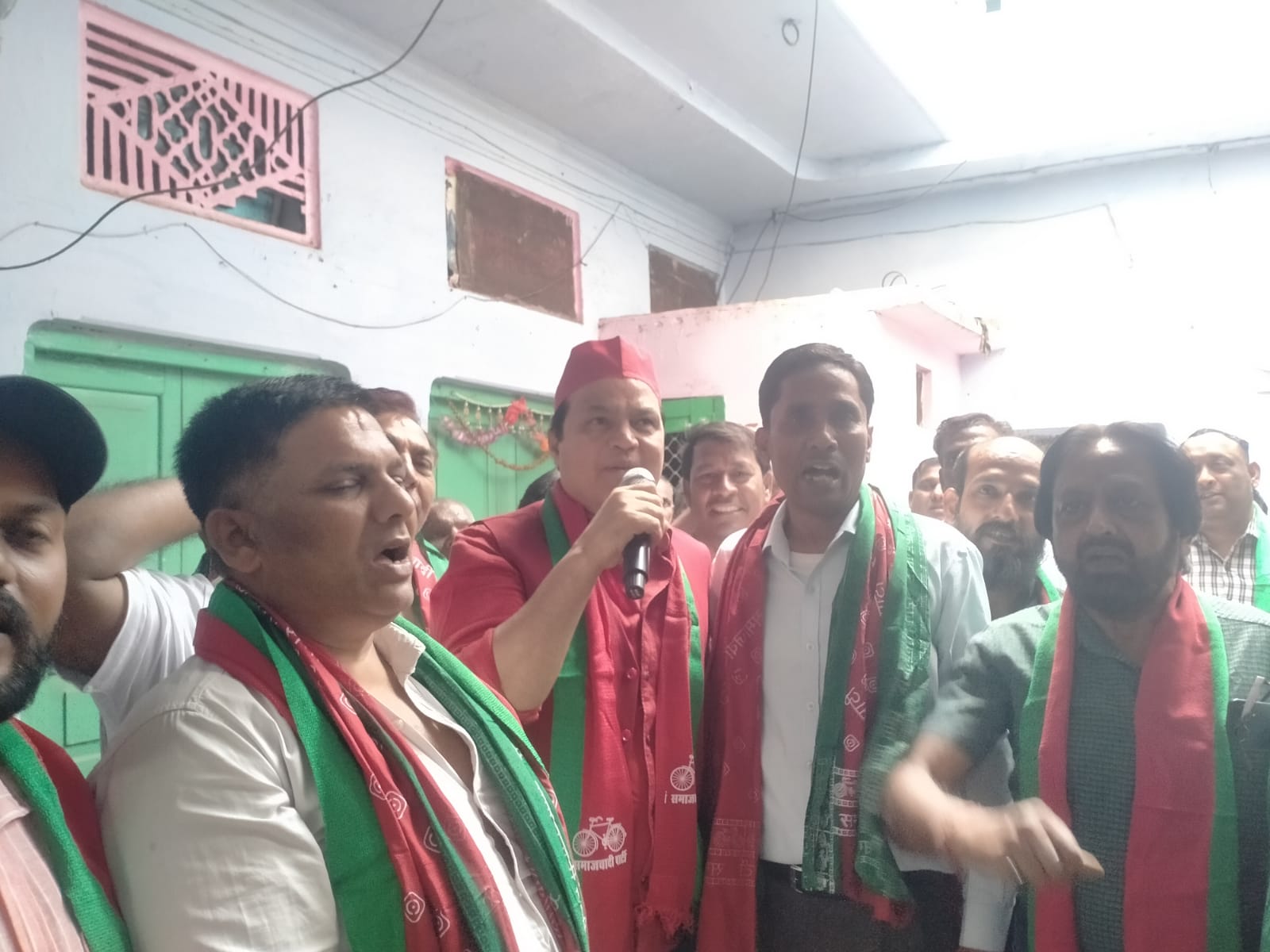 भाजपा सरकार केवल नाम बदलने में माहिर, विकास में ‘शून्य’ सपा नेता डॉ. अनीश बेग