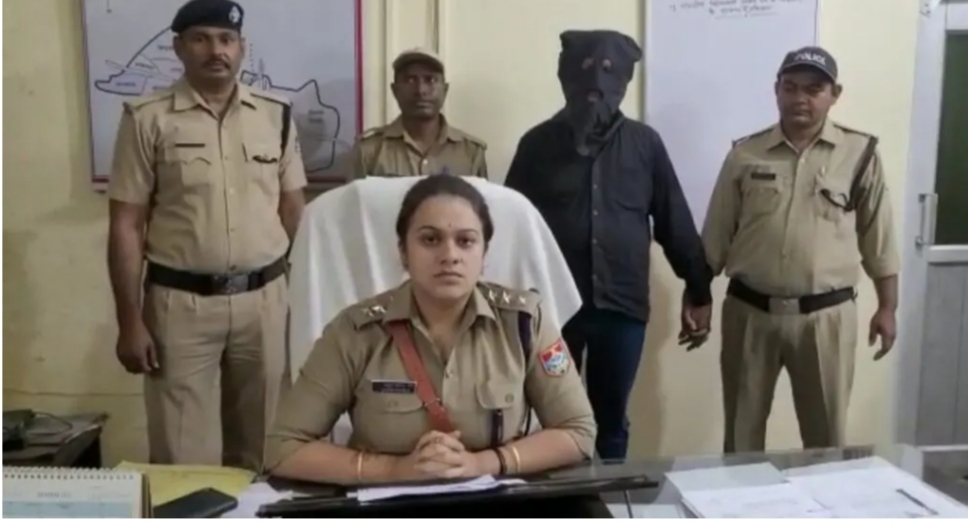 युवती से जबरन कराया जा रहा था अनैतिक कार्य, पुलिस ने संचालक को दबोचा