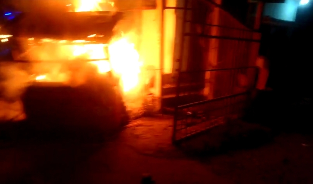 रुद्रपुर में बदमाशों की दबंगई। फायरिंग,पथराव से दहशत,