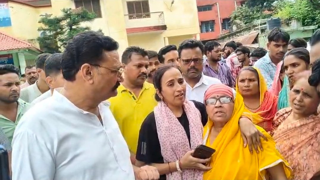 जसपुर में युवक की मौत, परिजनों ने लगाया सुनियोजित हत्या का आरोप कोतवाली में तहरीर देकर हत्या का मुकदमा दर्ज करने और आरोपियों की गिरफ्तारी की मांग