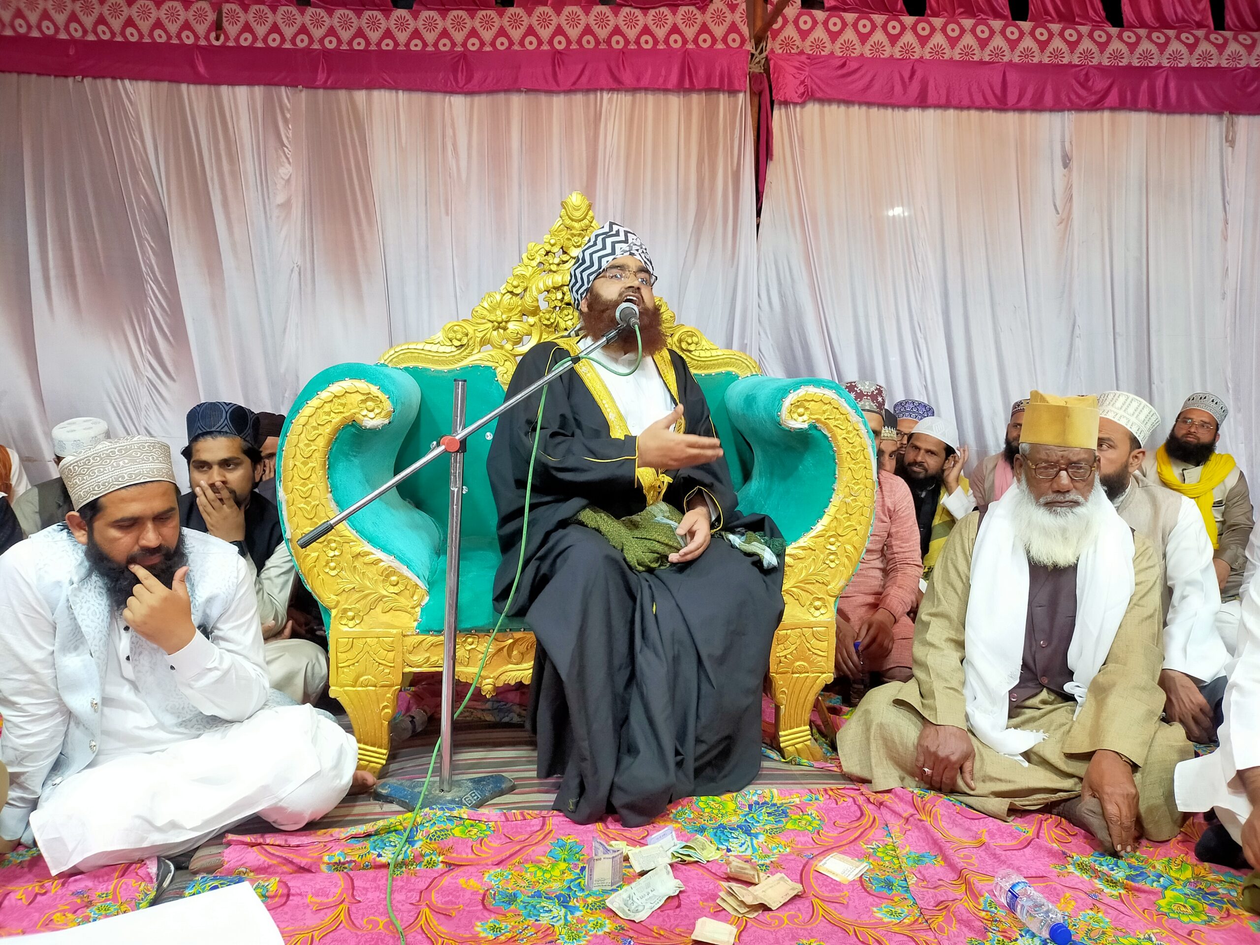 हर मुसलमान के लिए जरूरी है तालीम: मिस्बाही