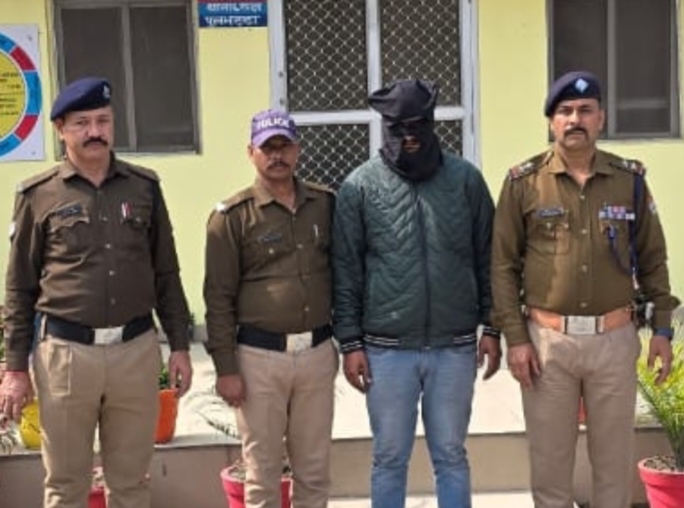 लाखों रुपये की स्मैक के साथ तस्कर गिरफ्तार 