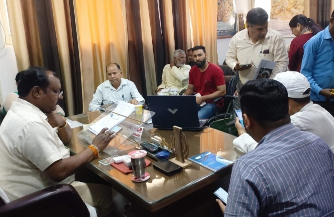 शीघ्र ही जनता को मिलेगा दूषित पेयजल से छुटकाराः चेयरमैन 16 हजार पेयजल कनेक्शन दिए जाने की तैयारी पूर्ण  