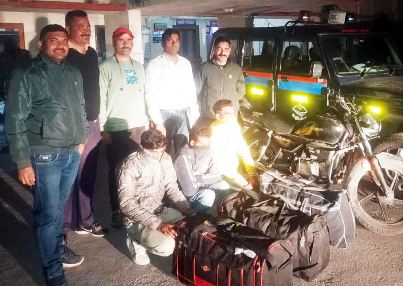 एसओजी ने  67 किलो गांजा समेत तीन नशा तस्कर दबोचे