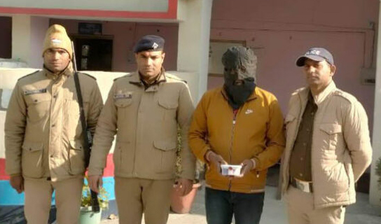 आईटीआई पुलिस ने चरस की तस्करी में तस्कर को दबोचा