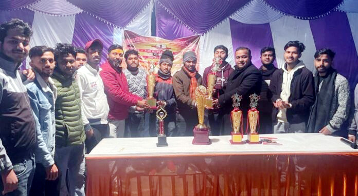 खेलों में प्रतिभा प्रदर्शित कर युवा बना सकते है अपना भविष्य: चुघ