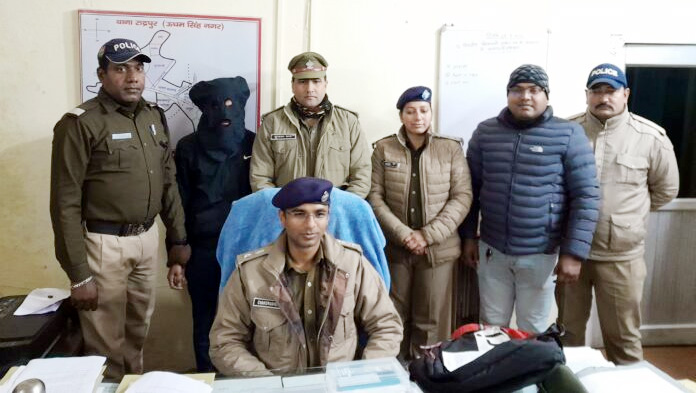 पुलिस ने मोबाइल लुटेरे को किया गिरफ्तार