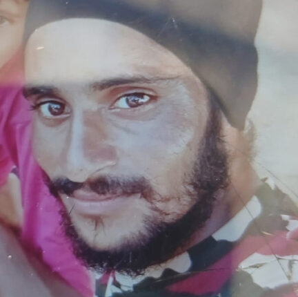 कंबाइन मैकेनिक की छोटा हाथी वाहन की टक्कर से मौत