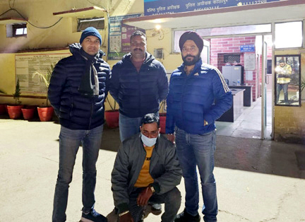 25 हजार का इनामी  दुष्कर्म का आरोपी गिरफ्तार