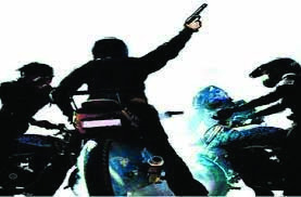 शांति विहार कालोनी में दो पक्षों में विवाद पर फायरिंग, भगदड़