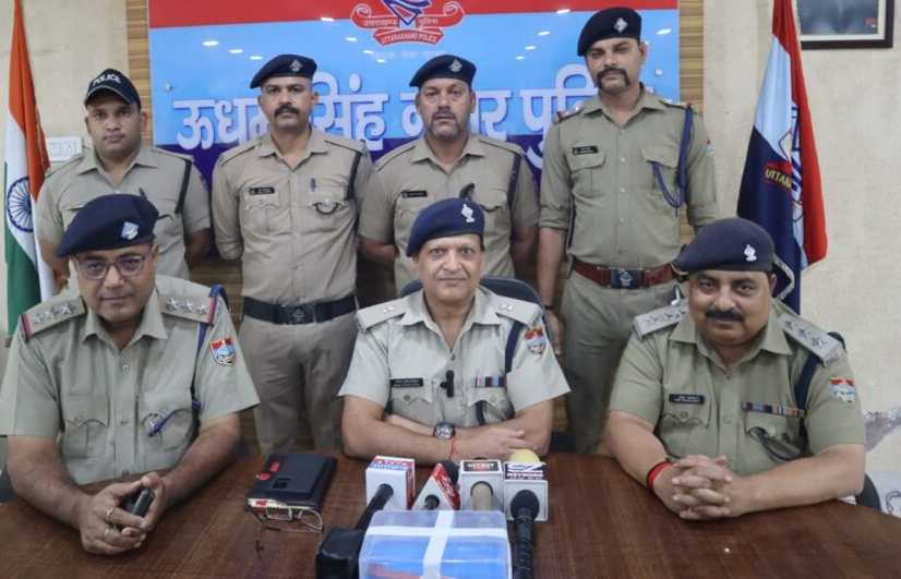 पुलिस ने किया अटरिया मेले में चाकू से हमले का खुलासा पांच नाबालिगों द्वारा दिया गया था घटना को अंजाम