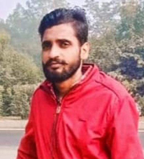 सिडकुल कर्मी का सड़ी गली हालत में कमरे में फांसी पर लटका मिला शव