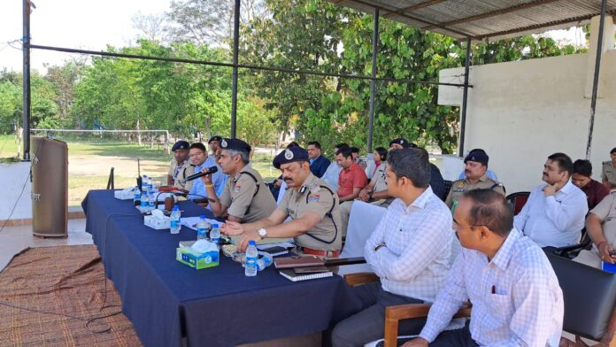 जी-20 शिखर सम्मेलन के लिए पुलिस लाइन में हुई फोर्स की ब्रीफिंग