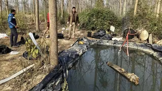 पुलिस ने अवैध शराब की भट्टी समेत 5 हजार लिटर लहन किया नष्ट