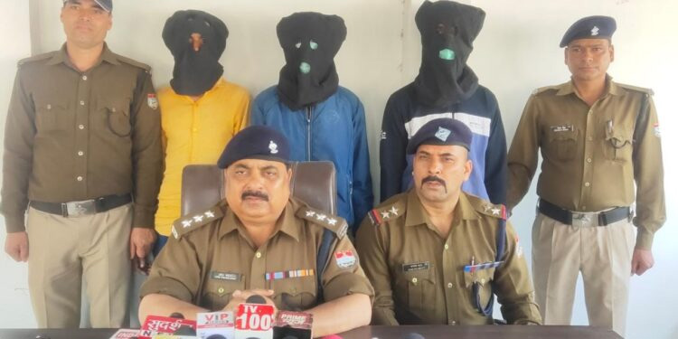 पुलभट्टा पुलिस ने लाखों कीमती स्मैक सहित तीन तस्कर दबोचे