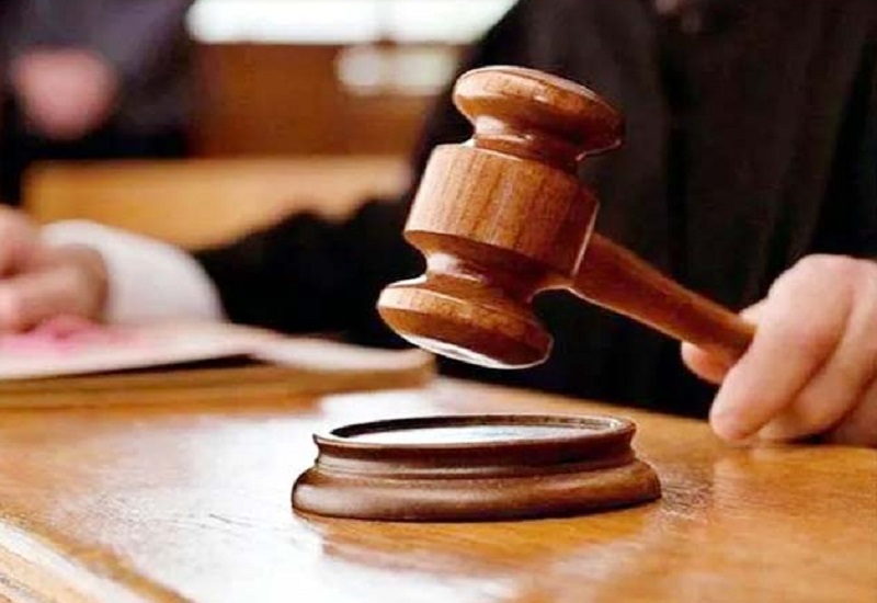 भांजी के साथ दुष्कर्म के दोषी मामा को बीस साल की सजा